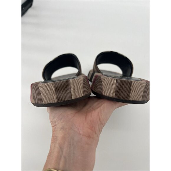 BURBERRY Women’s Size EU 41 US 11 Buckingham Check Plaid slides sandals New - Picture 13 of 14